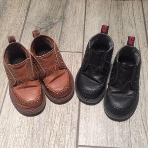 Bundle: Toms Chukka Boots in Tan and Black Size 8